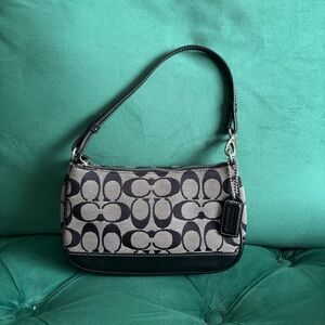 Vintage Coach Demi Signature Shoulder Bag